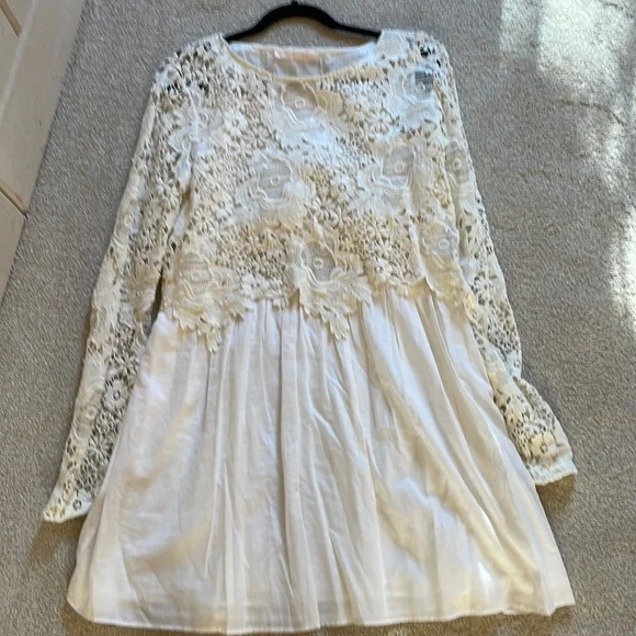 see by chloe cream dress See by Chlo Silk-Cotton Cream Dress agitecloset